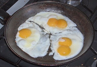 Frying Eggs