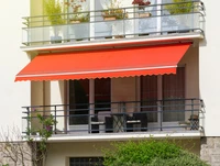 Định nghĩa & cách phát âm từ awning