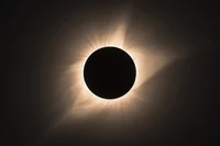 Định nghĩa & cách phát âm từ corona