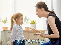 Định nghĩa & cách phát âm từ strictly