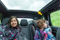 Định nghĩa & cách phát âm từ sunroof
